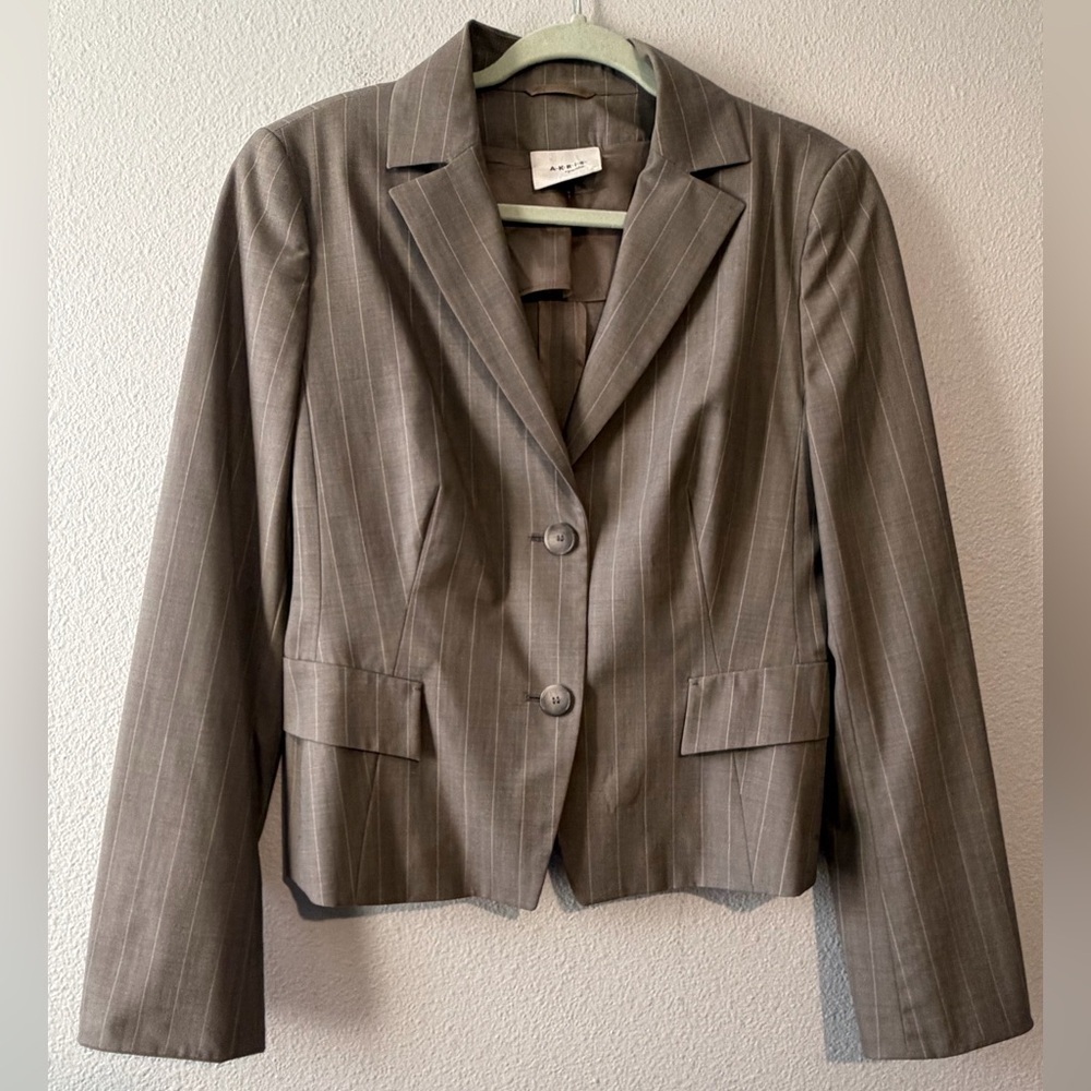 Vintage Akris Punto  Wool 2 Pockets Luxury Blazer